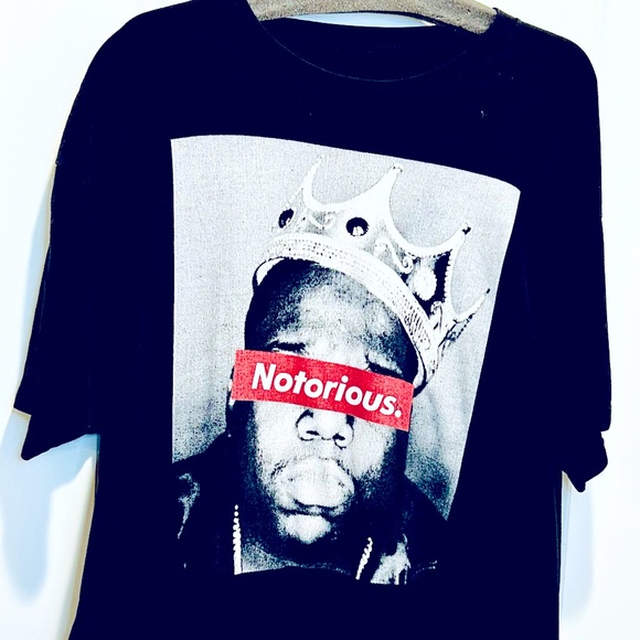 $7 or 2/$10 tshirt sale: NEW without tags Notorious Big Crown T-Shirt - Picture 1 of 3